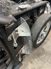 Load image into Gallery viewer, 99-04 Mustang Fender Mount Kit
