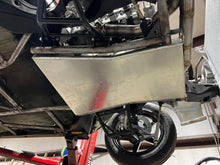 Load image into Gallery viewer, G Body Belly Pan
